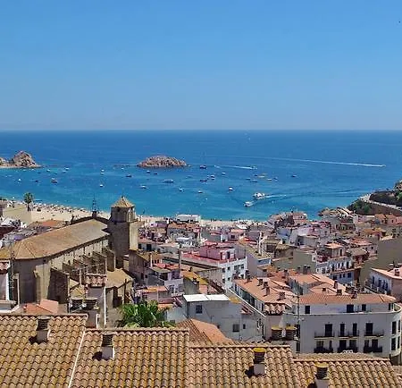 Casa vacanze Lets Holidays Centric House With Parking *